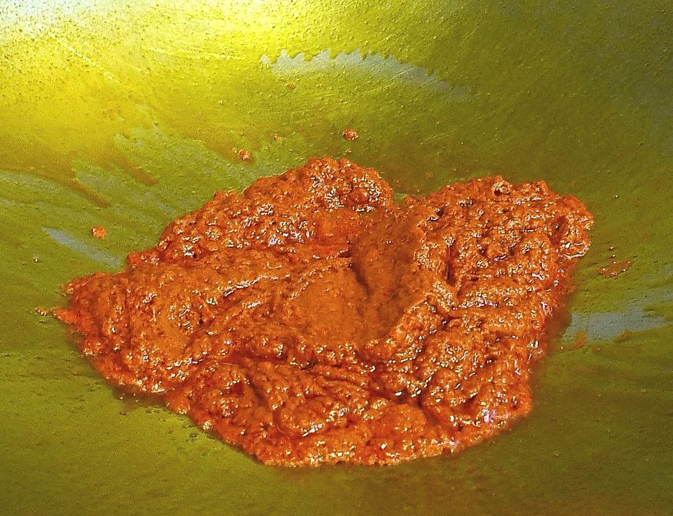 Fry the chilli paste for a few minutes.