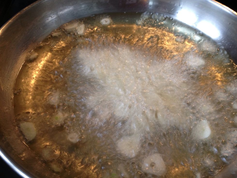 Fry the garlic first.