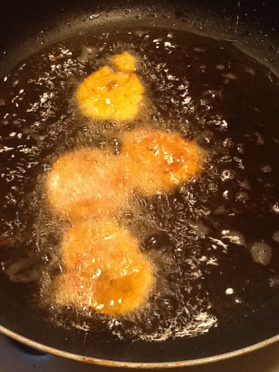 Fry the plantains up until nice and crispy.