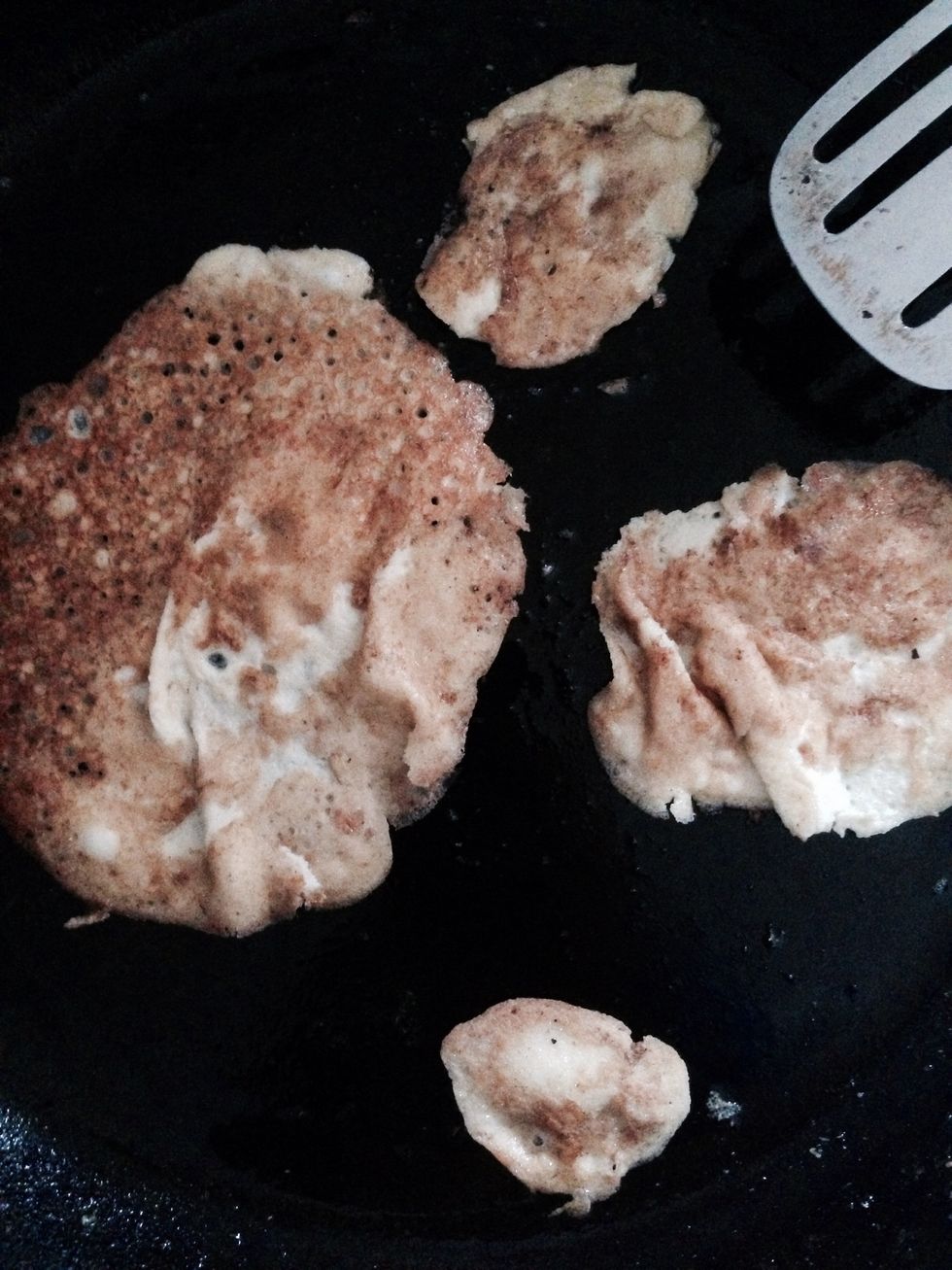 Fry. They don't look that good, I know. But it is a damn fine replacement for the usual pancake.