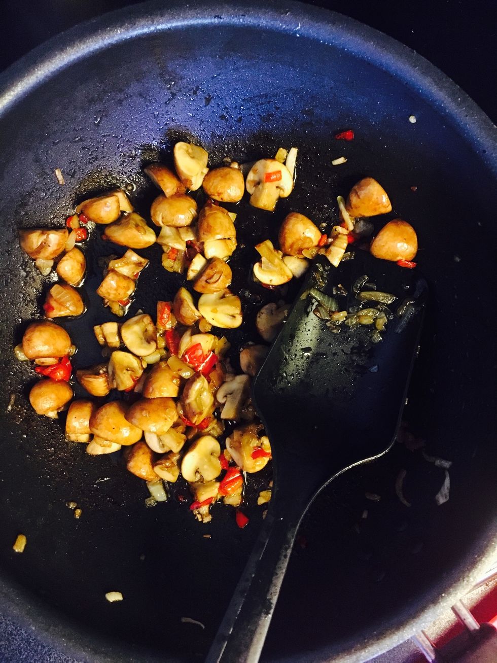 Fry veg on medium heat while spaghetti is boiling (except from rosemary).