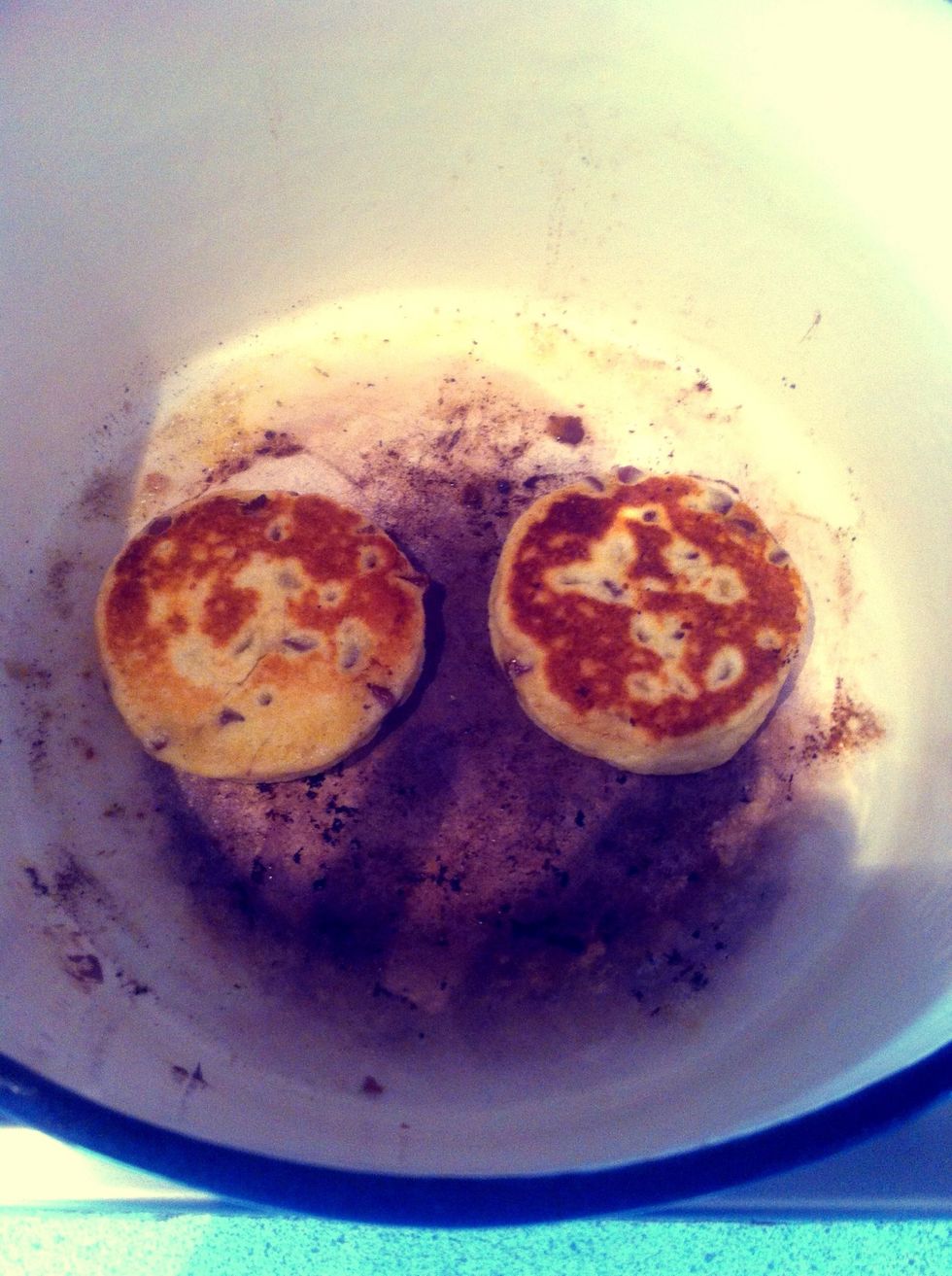 How to cook choc chip welsh cakes B+C Guides