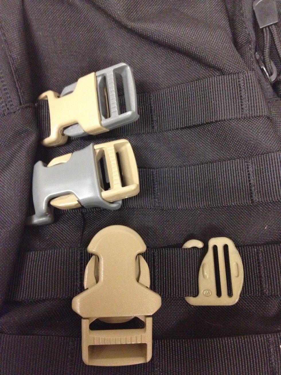 G-clips, surface mount clips, Grimlocs & all sorts of other clips are a great way to keep your gear secured yet allow easy-access on the field. Use them to secure your gun, hydration hose, goggles etc