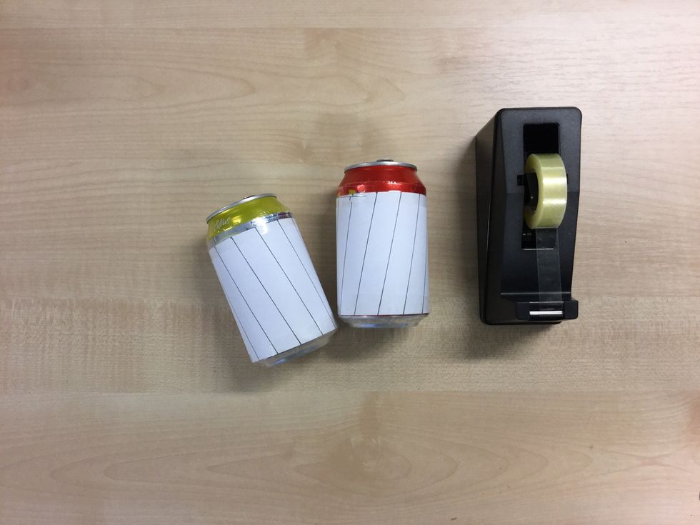 G\u00f6r likadant p\u00e5 den andra burken.