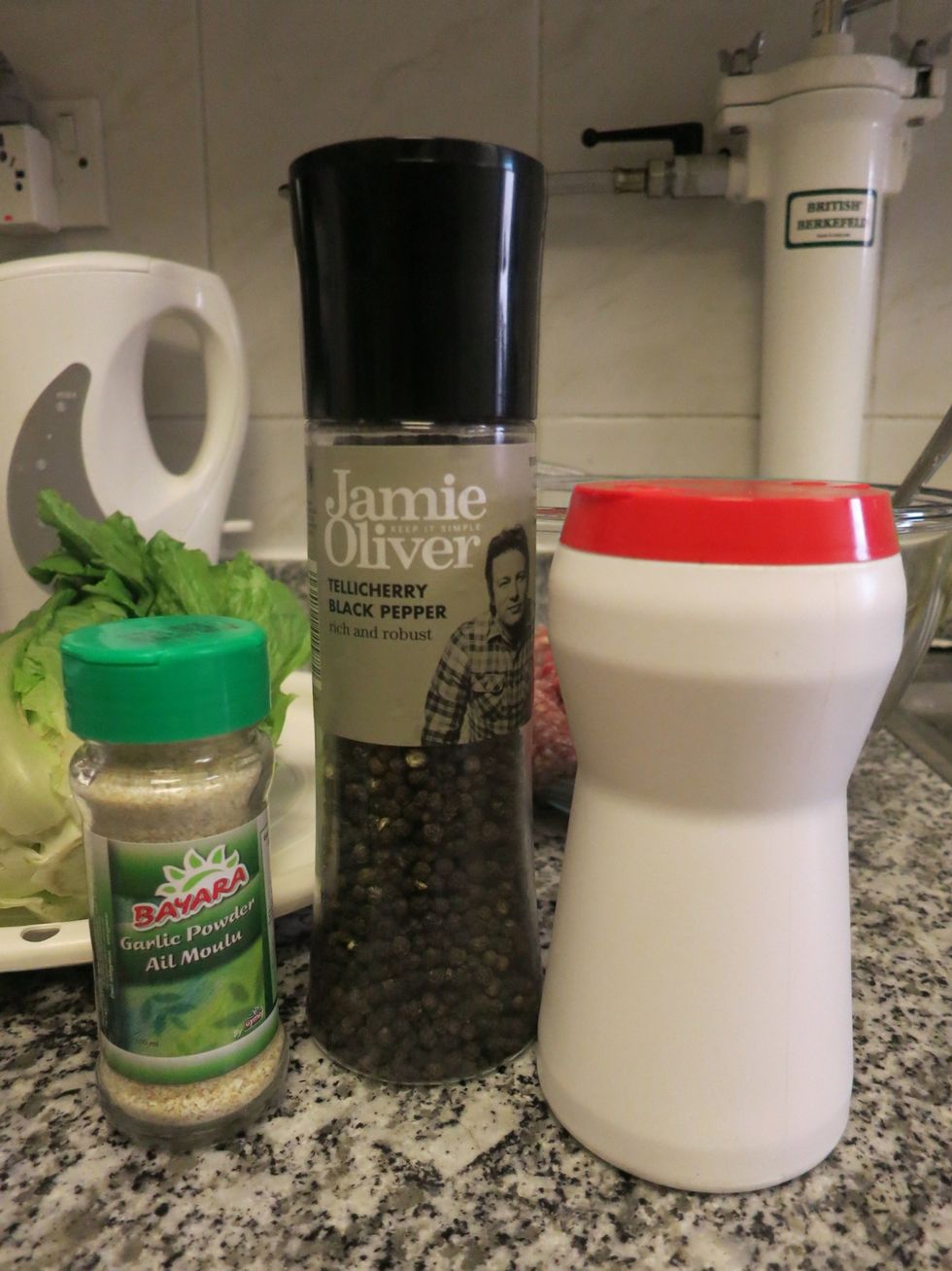Garlic Powder, Pepper and Salt