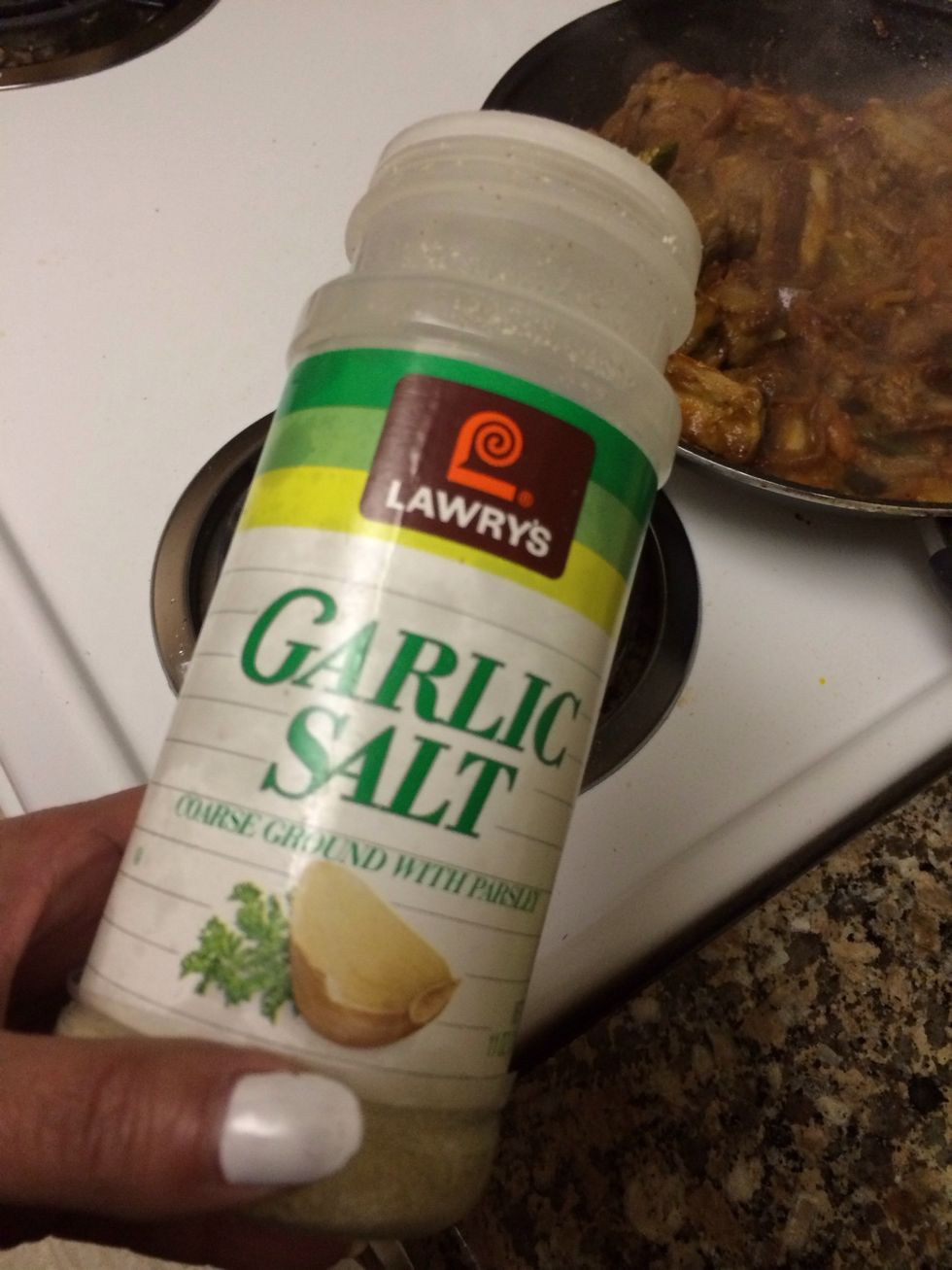 Garlic salt to taste and mix it all up