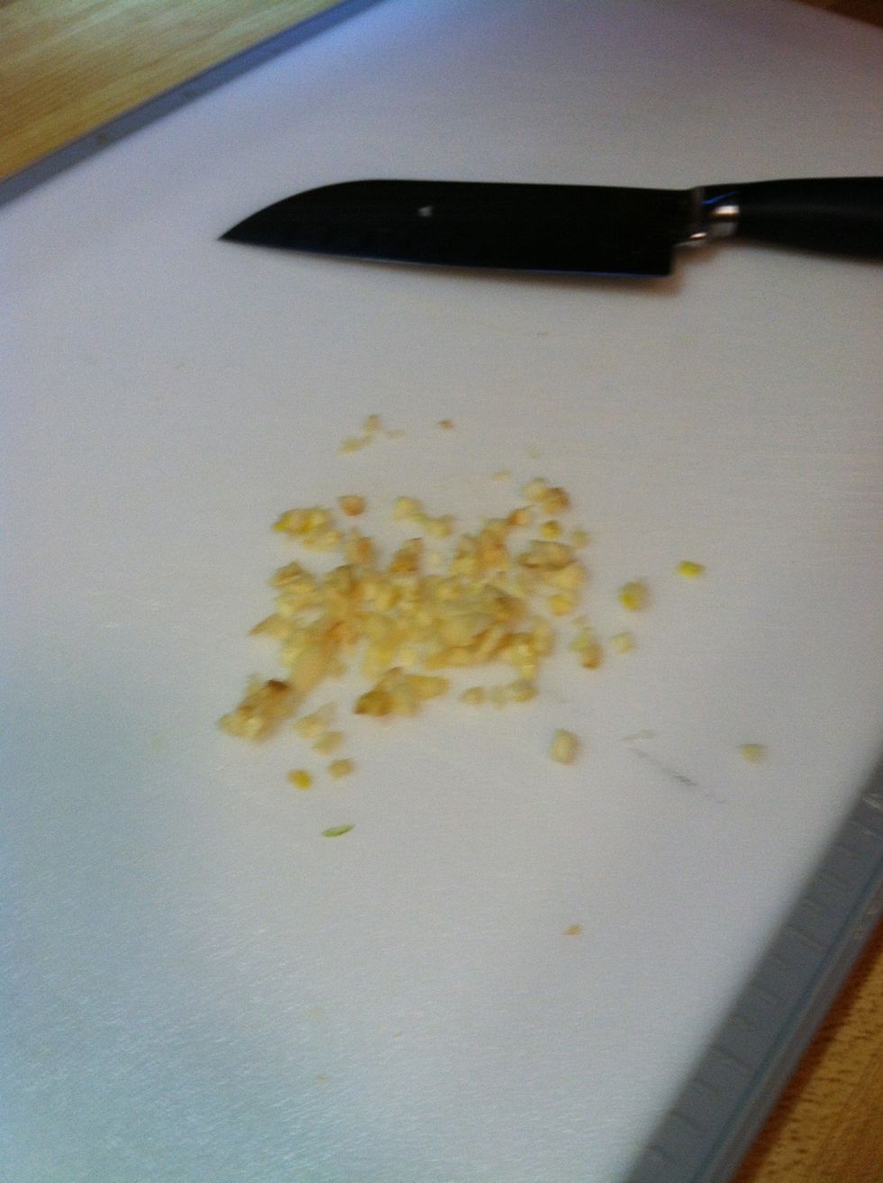 Garlic should look like this.