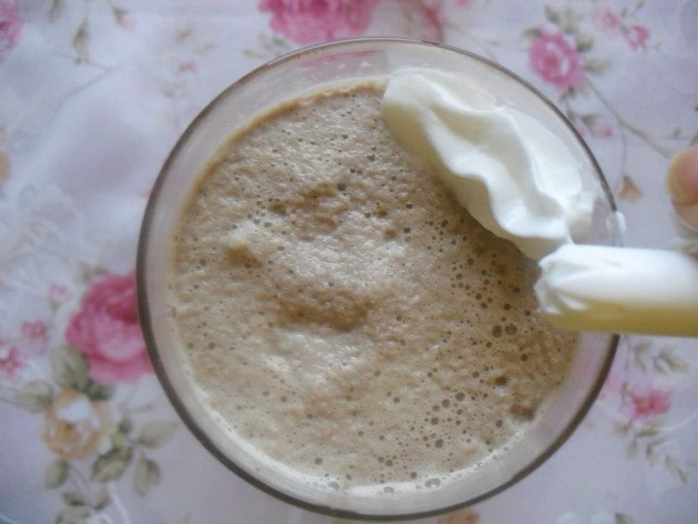 Garnish it with the whipped cream .