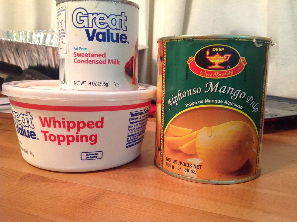 Gather all ingredients. You can substitute fresh mango pur\u00e9e for canned