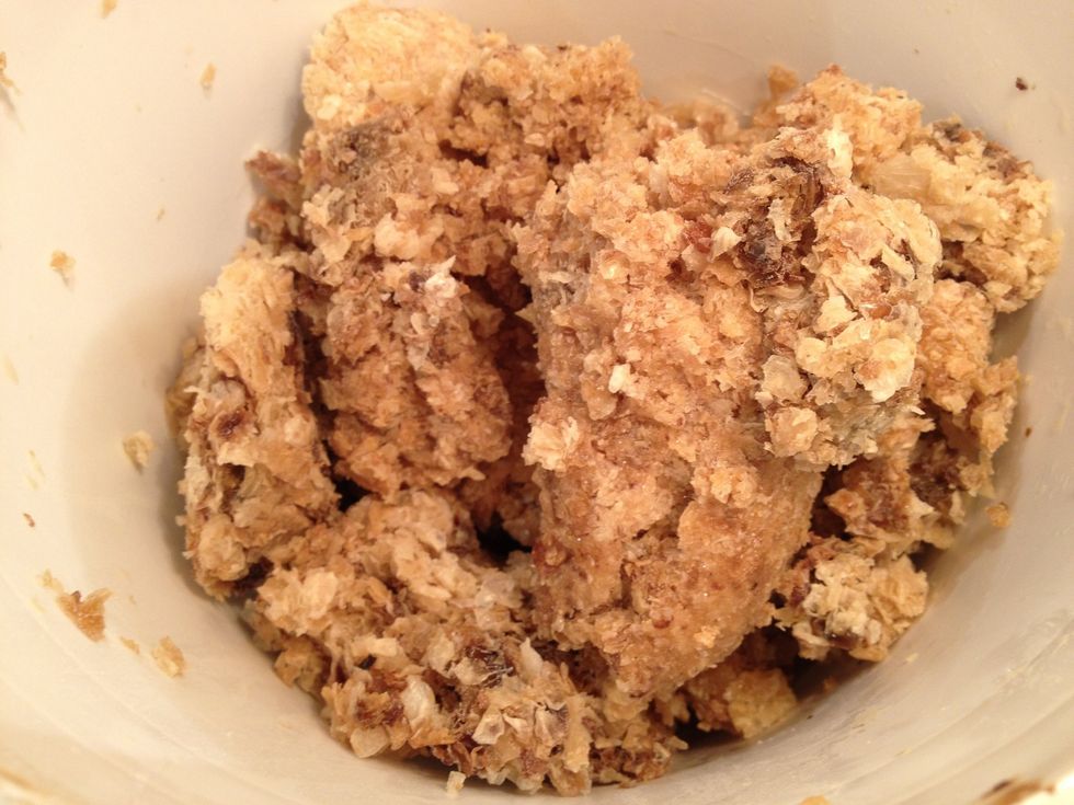 Gather all of your dirty wax. Here I have a mixture of cappings and chunks of broken comb. There is also a good amount of honey still in there, which will get separated out.