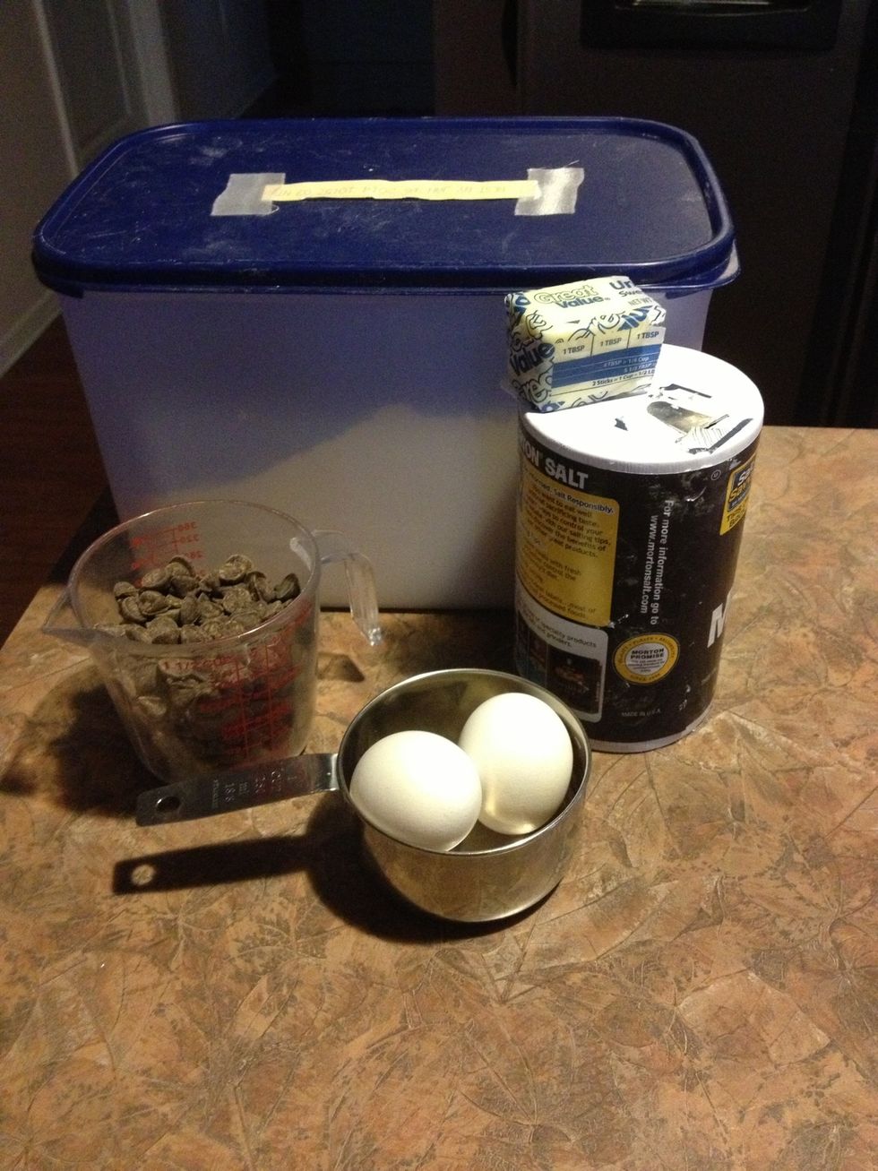Gather all your ingredients. Always keep things handy.