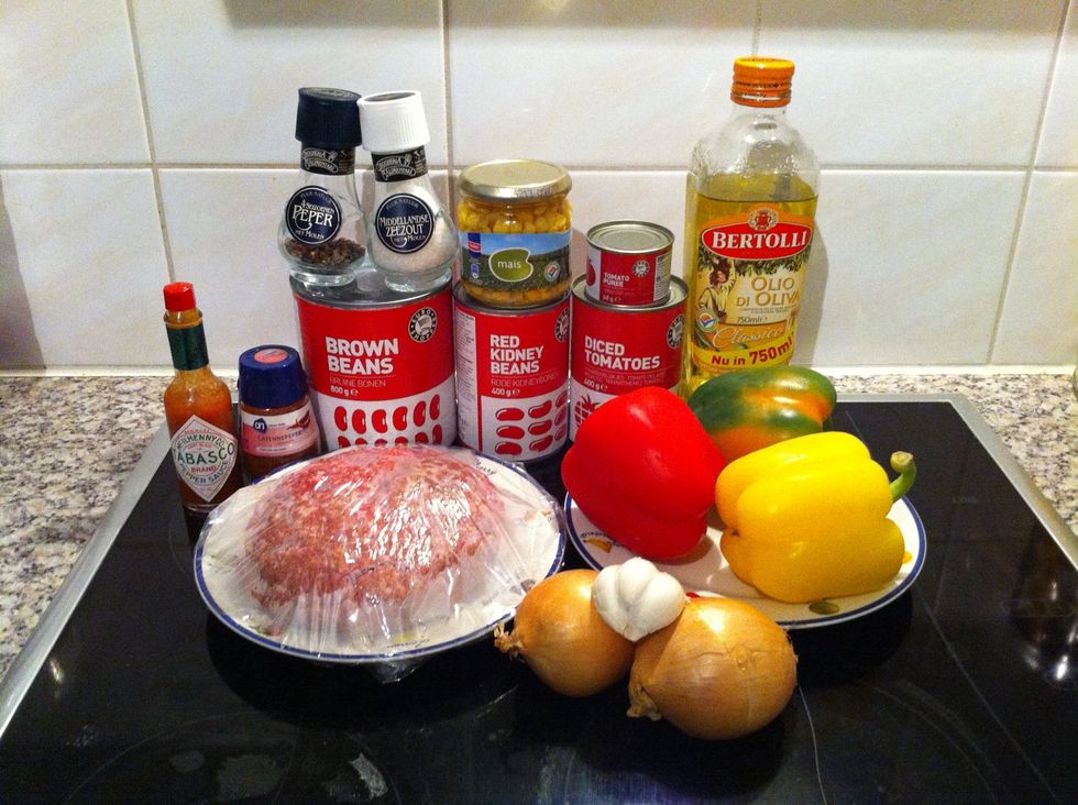 Gather supplies (enough for 4-5 hungry persons \ue404)