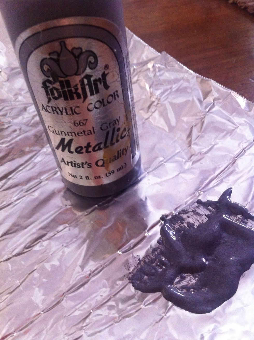 Gather supplies. This is the paint I used.