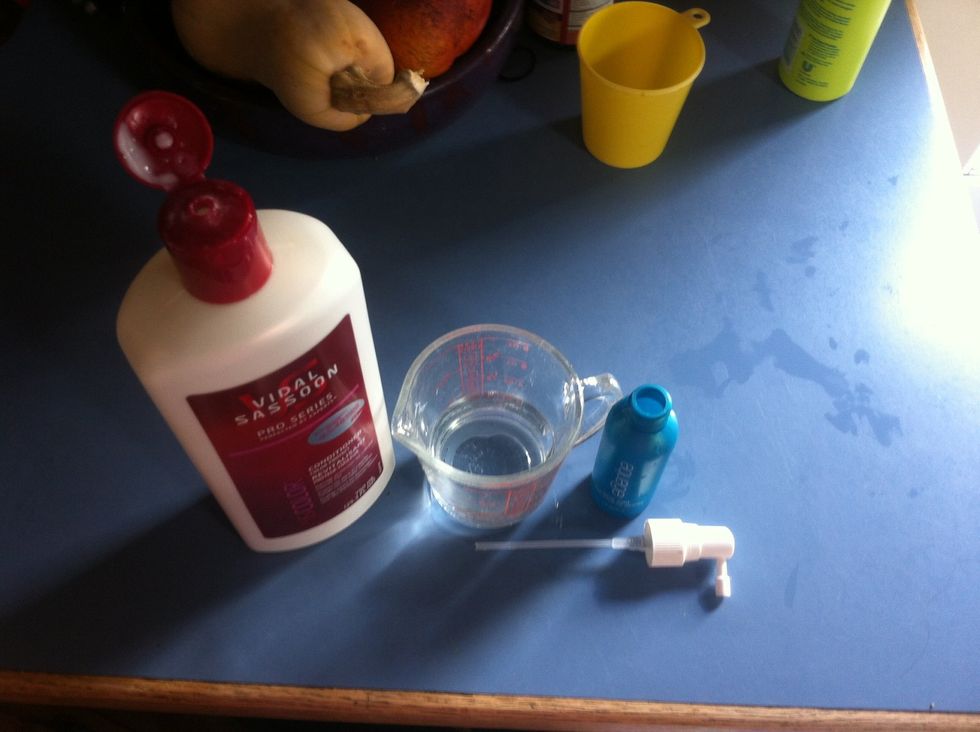 Gather supplies. Use coconut oil instead of conditioner for all natural detangler