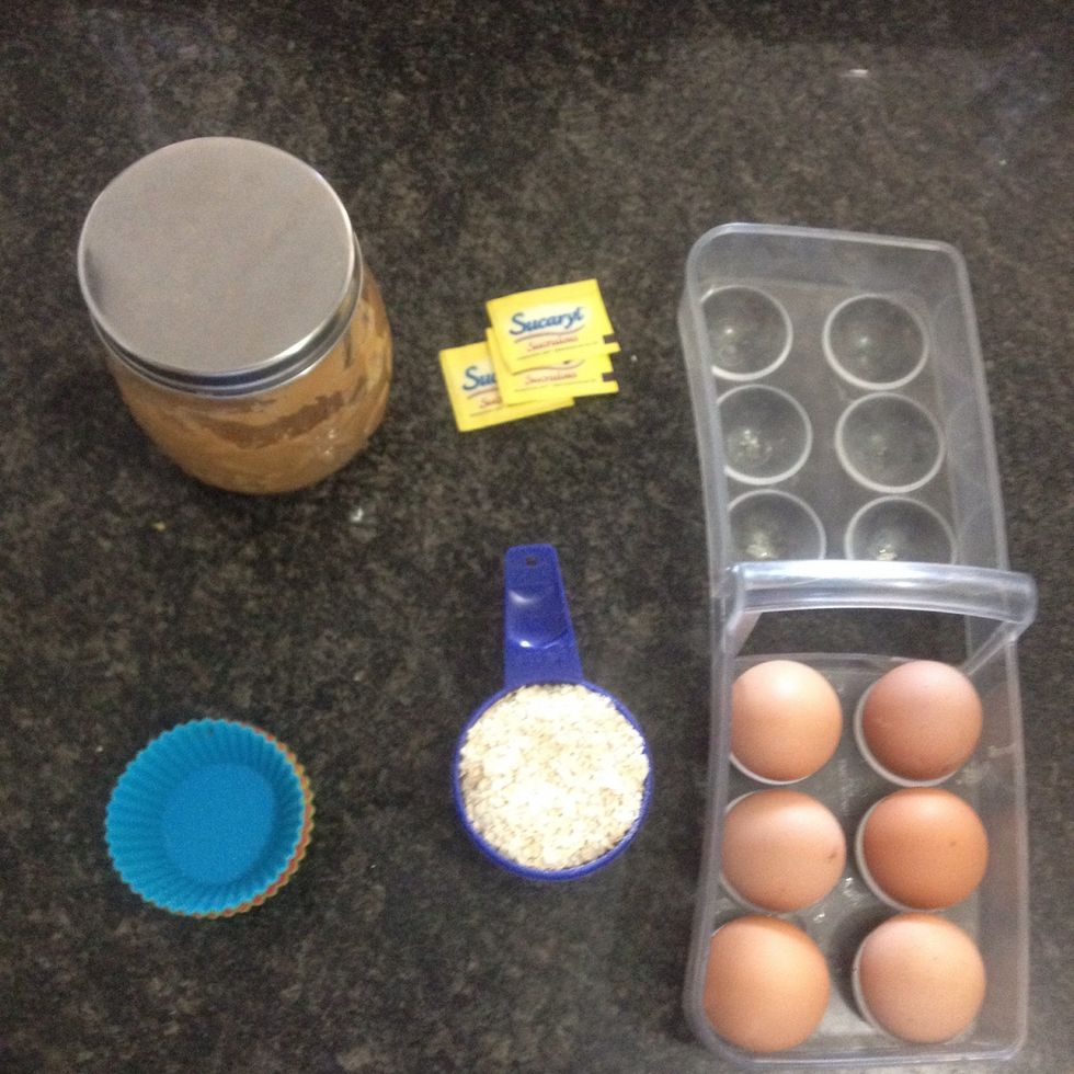 Gather your ingredients, preheat the oven at 405F / 207C.