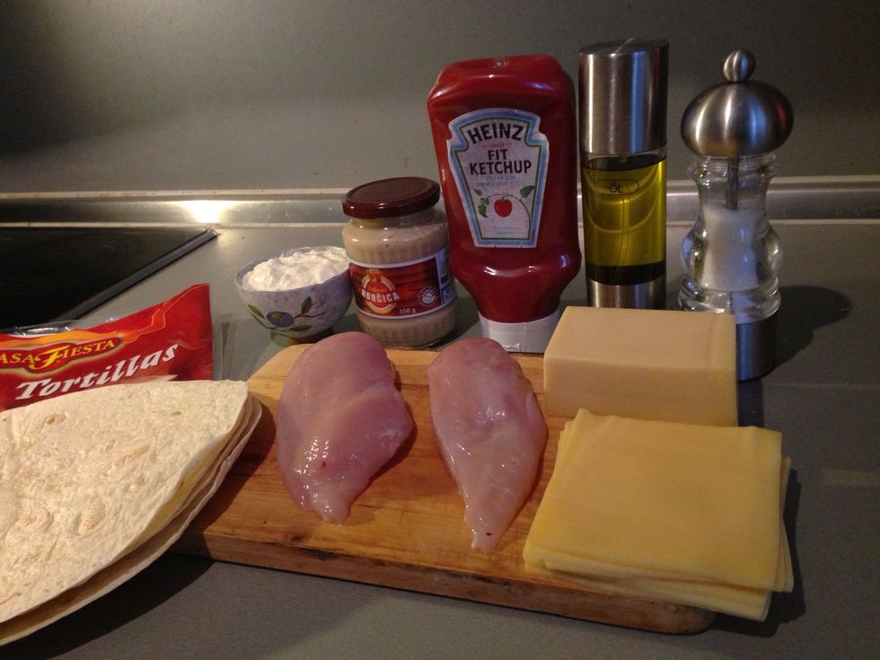 Gather your supplies. I now realize there is blue cheese and prosciutto missing.