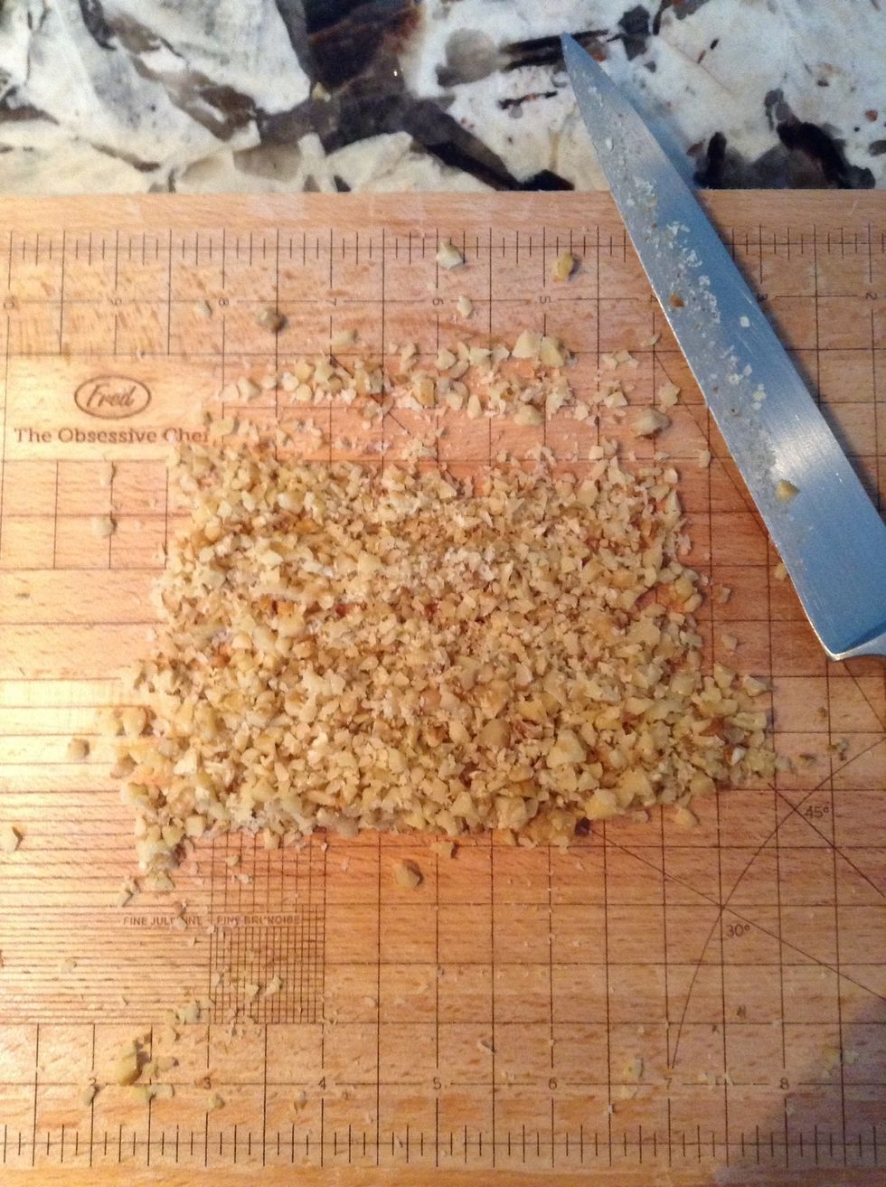 Generally a 1\2 tsp to every date.