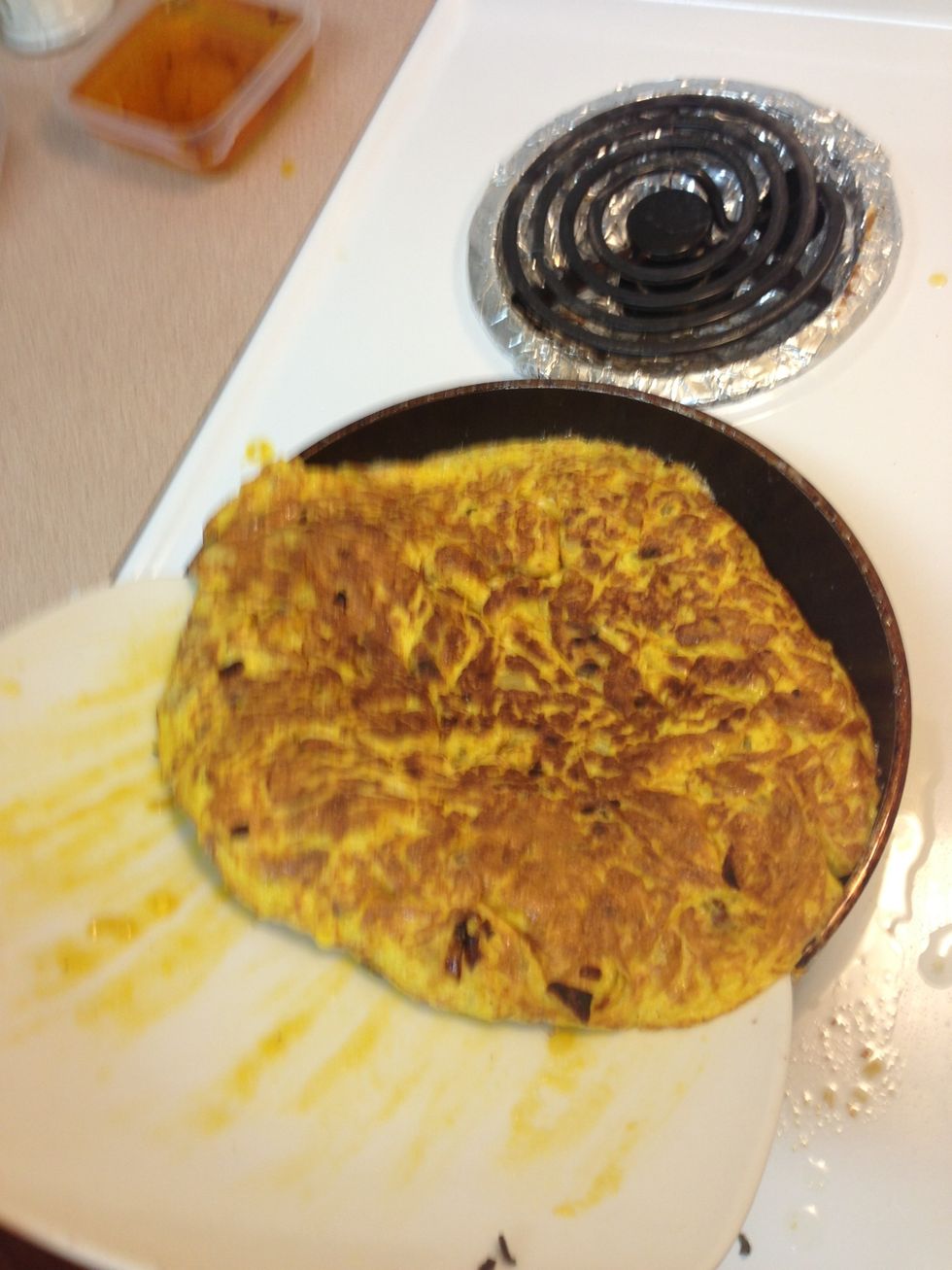 Gently slide inverted omelette back into the frypan to finish cooking. Around 3-5 minutes.