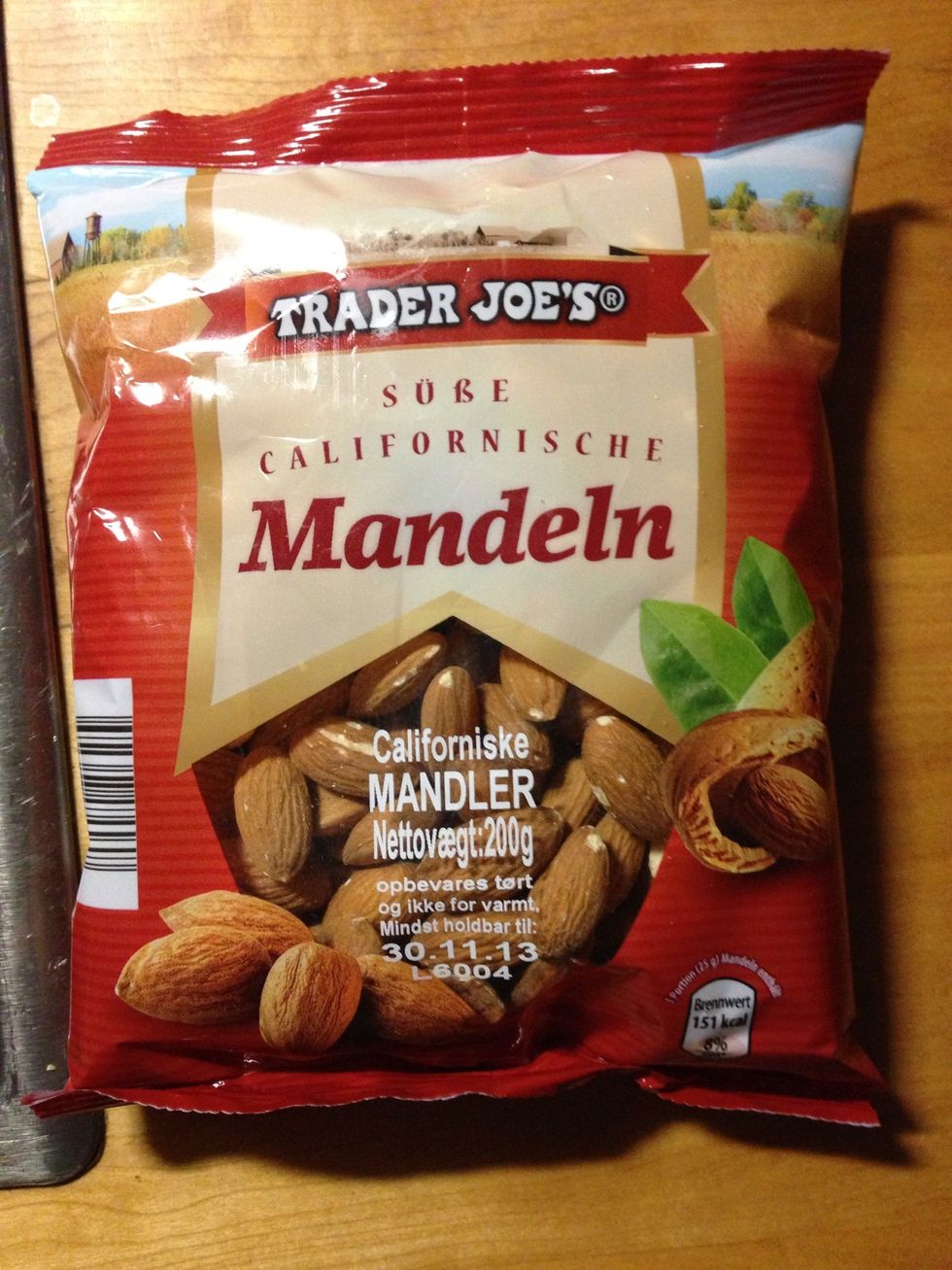 Get 100 g of almonds