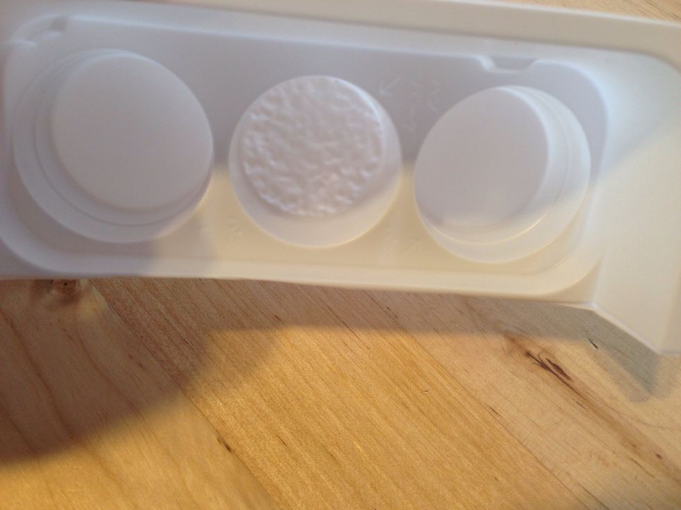 Get 3 circle compartment tray-See in the middle looks like Burger Texture !!! So cute and detailed!!!