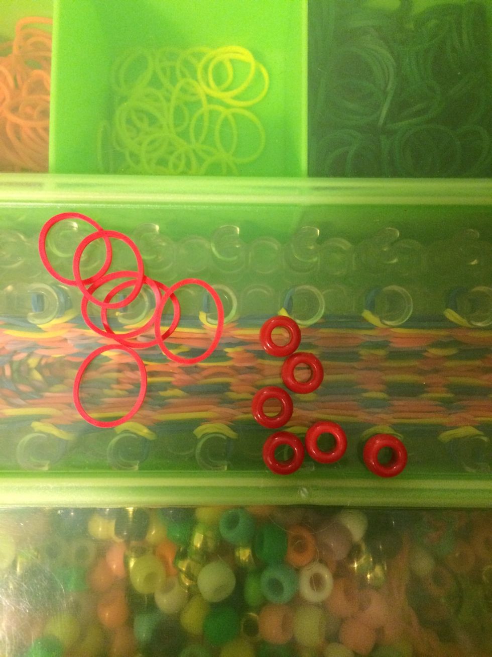 Get 6 bands and 6 pony beads of any color