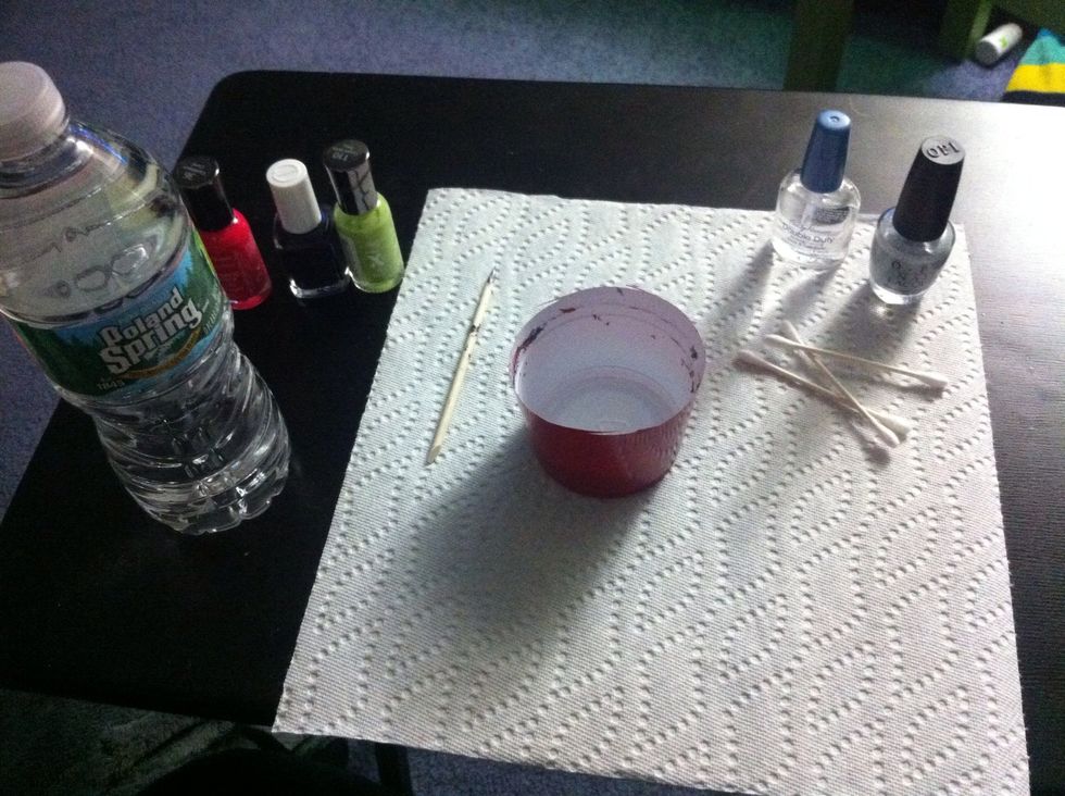 Get everything you need before you start. Fill your cup up with room temp. Bottle water. Does not work with cold water.