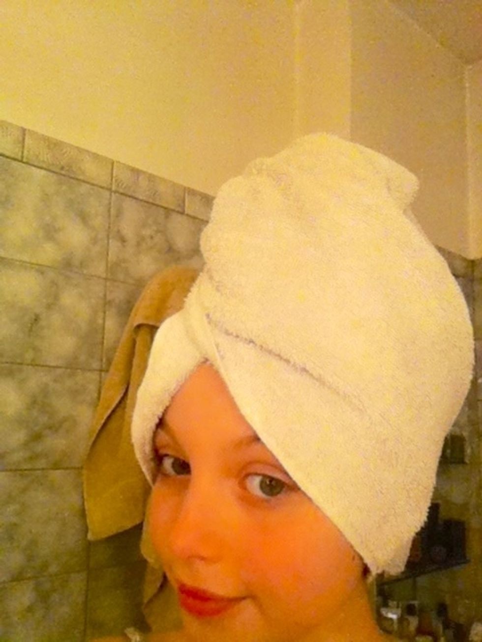 Get out and get dry .. I know i look weird haha