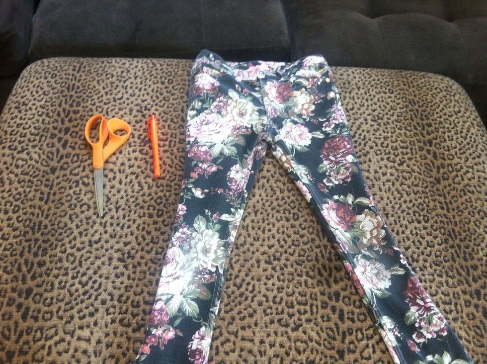 Get out your jeans, scissors and your marker