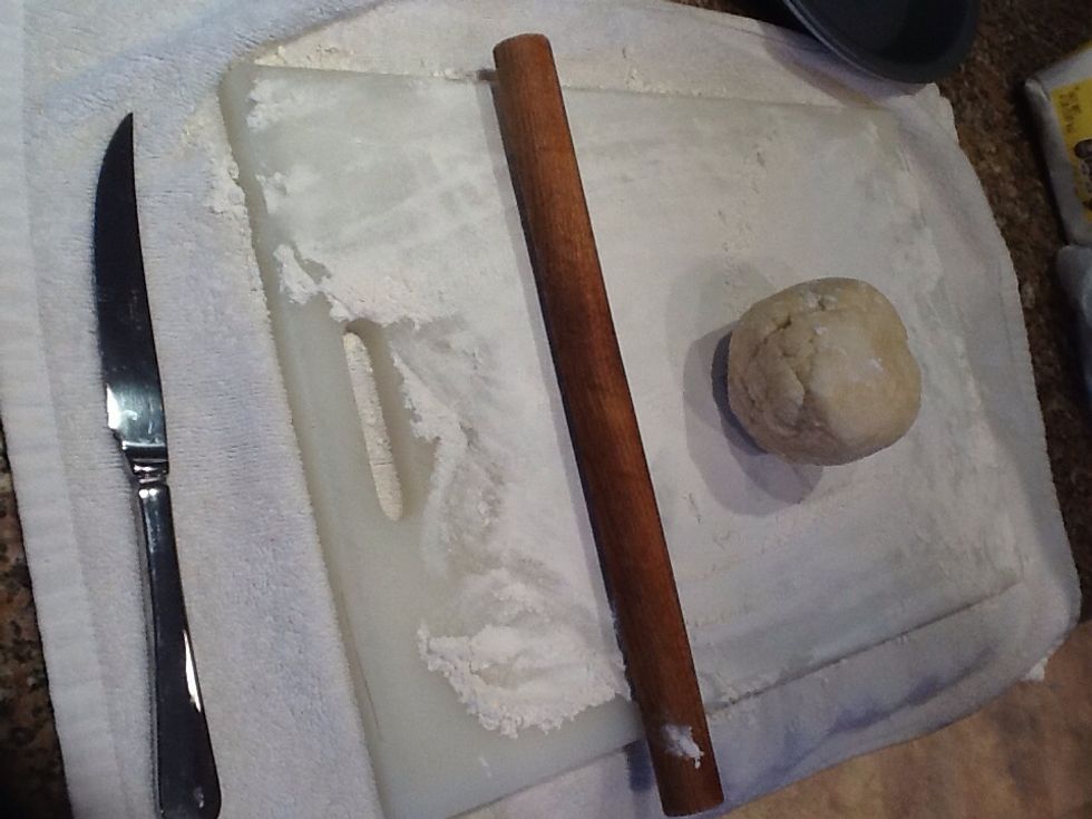 Get ready to roll out your buttery pie crust dough that you had sitting in the fridge for at least two hours. Be generous with the amount of flour used!