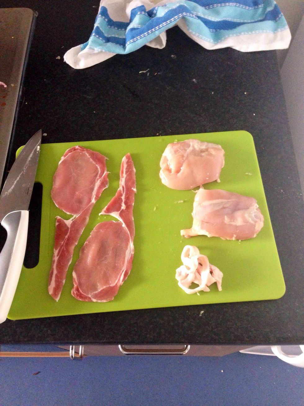 Get rid of the fat from both chicken and bacon