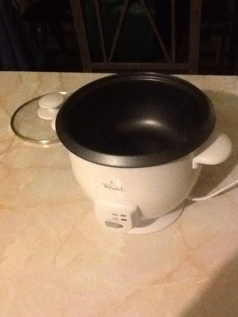Get small pot or rice cooker