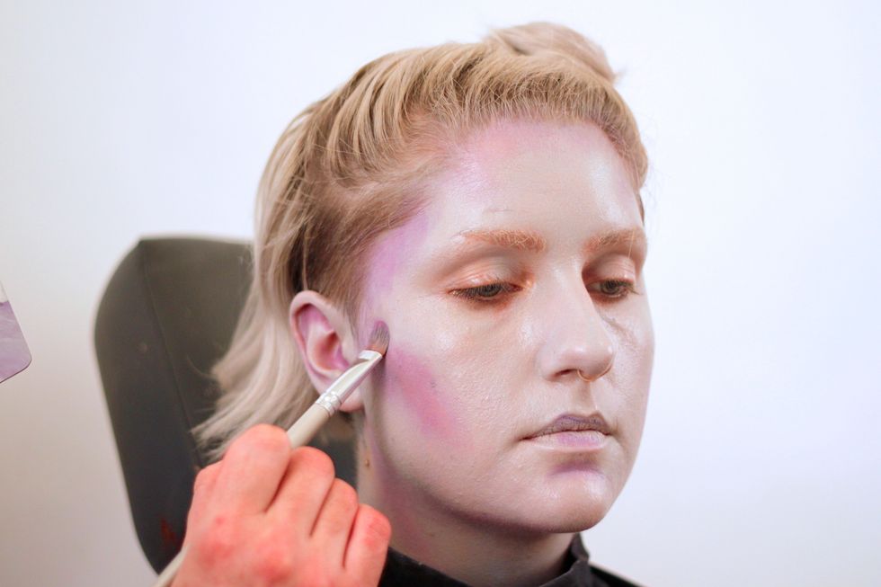 Get the contour of the cheek bones, inside the temple, around the hair line, the jawline, contours of the ear, and chin.