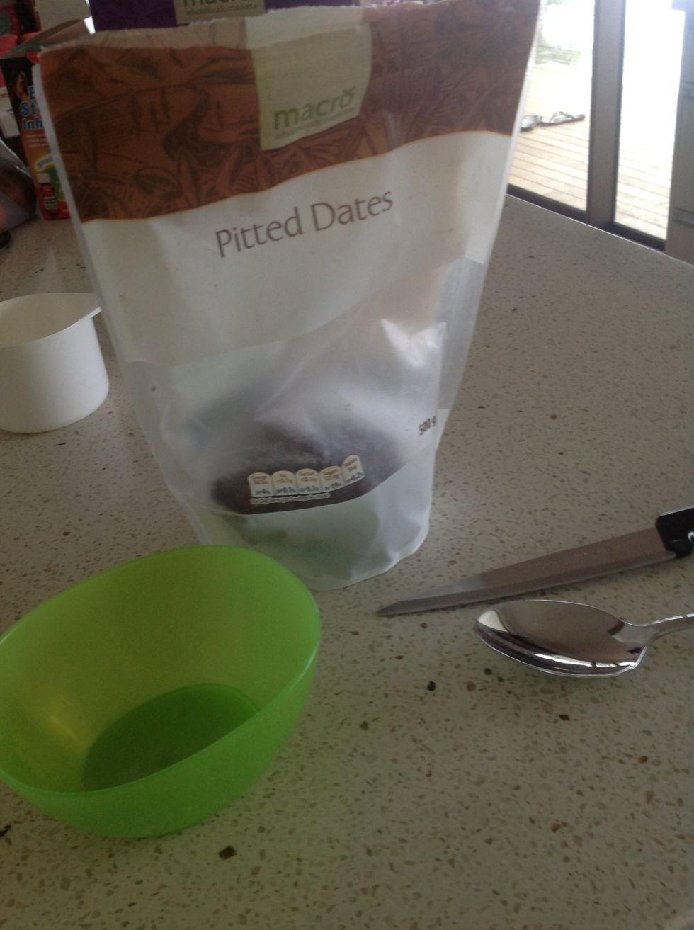 Get the dates, a bowl and the knife and spoon
