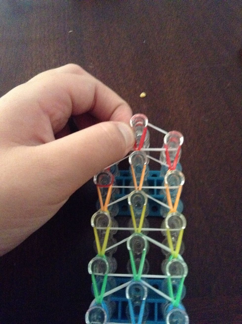 Get the middle red and put it to the orange