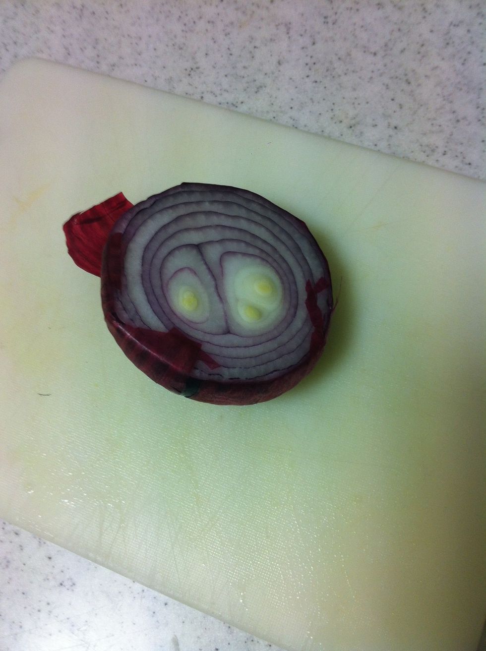 Get the onion (mine was already used before)