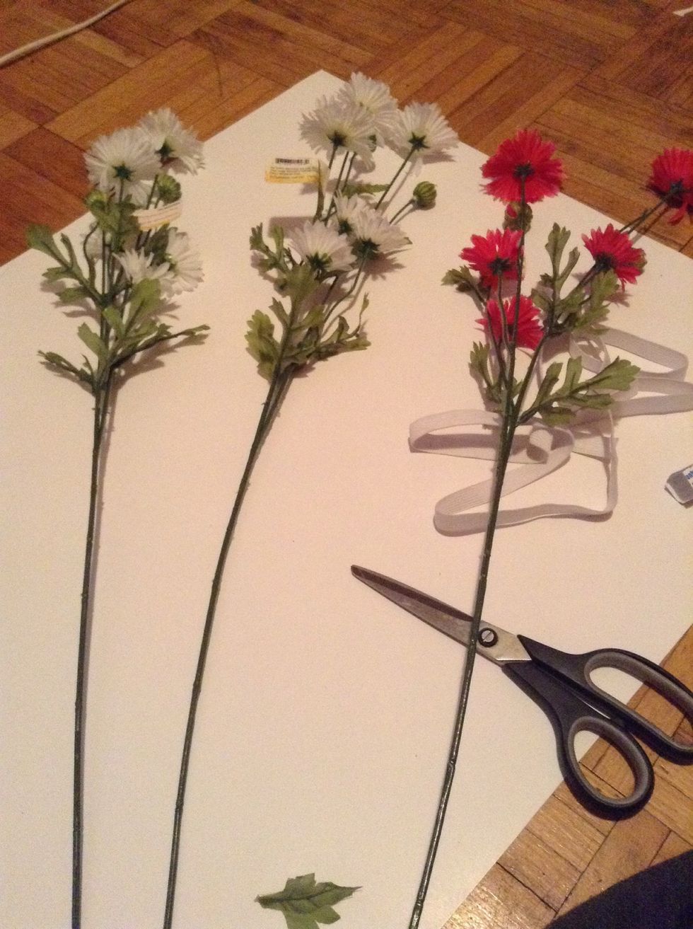 Get together your bouquets or flowers. See, this is what I meant by small bouquets! I just got mine from the dollar store!