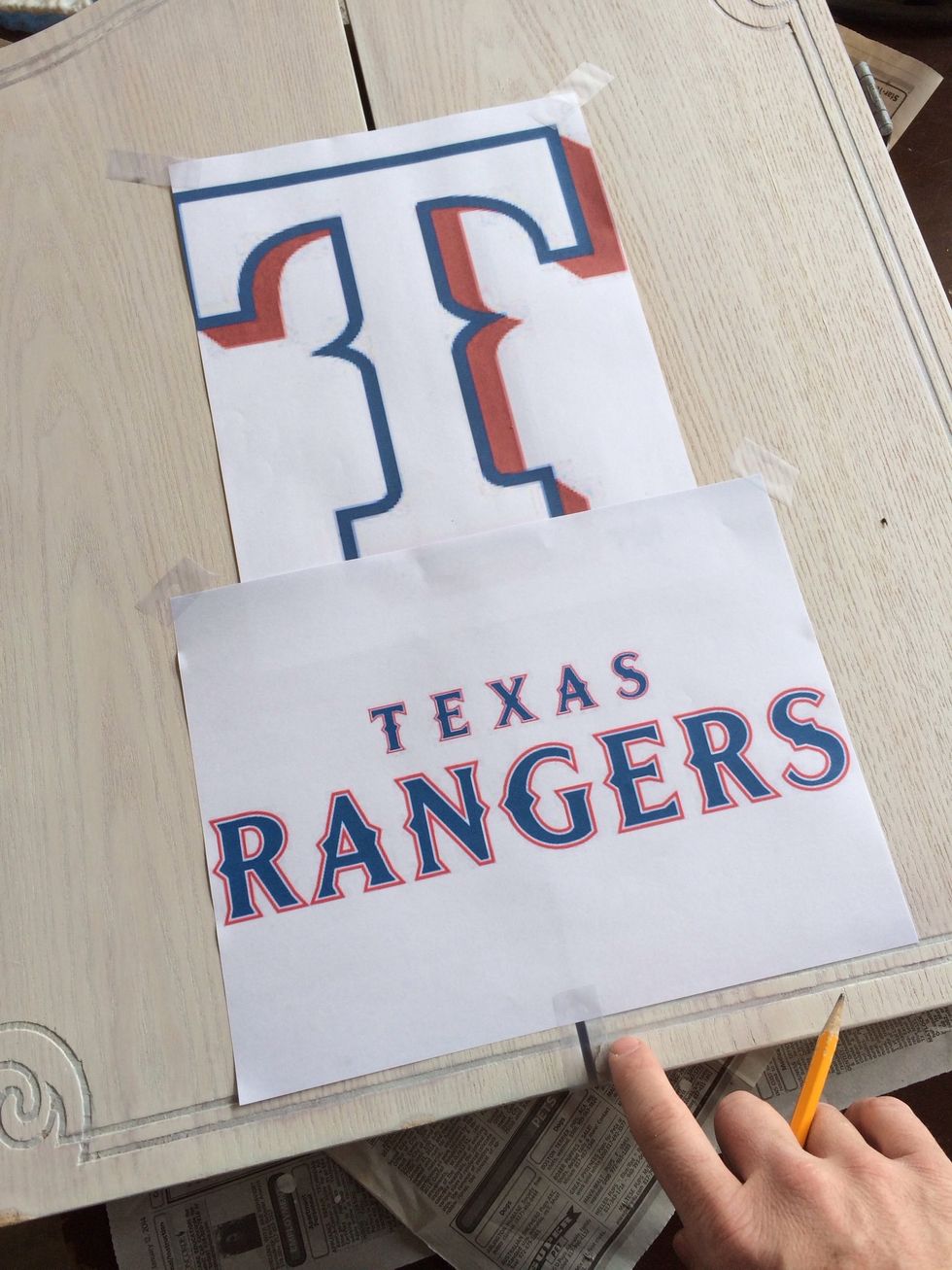 Get your design where you want it. Make sure it's straight. Sometimes doors to the box don't line up. Probably because it was made in China and shipped overseas, then to walmart and then I dropped it.