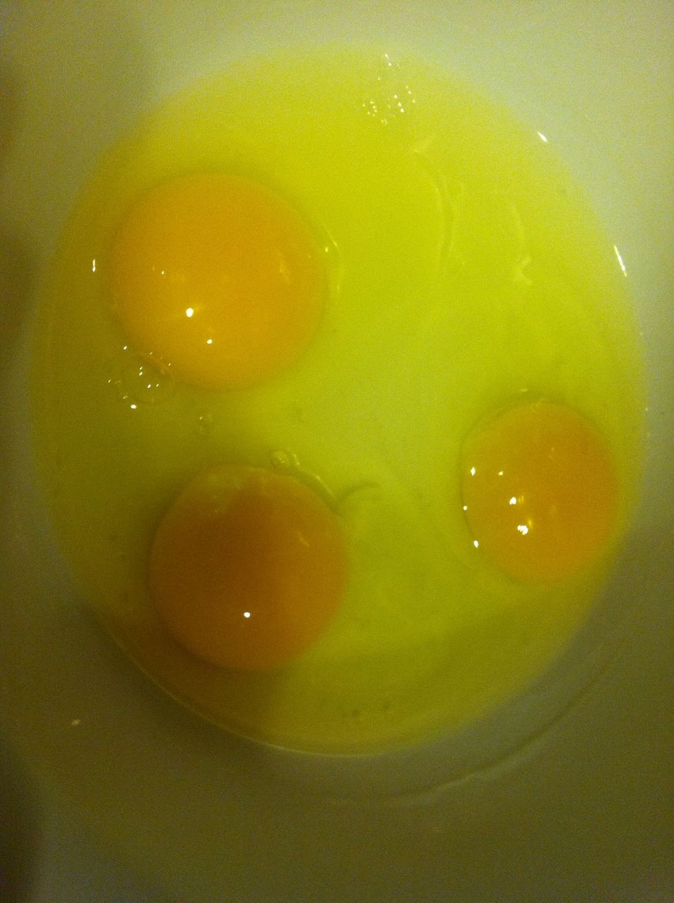 Get your eggs cracked in a nice large bowl  \u27a1