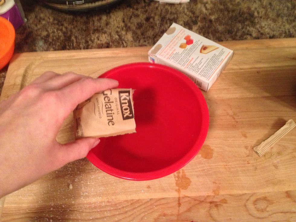 Get your gelatin ready. If using powdered gelatin, sprinkle the packet over about 1/4 cup of COLD water to soften. If using sheet gelatin, bloom it by soaking it in COLD water about 3 minutes.