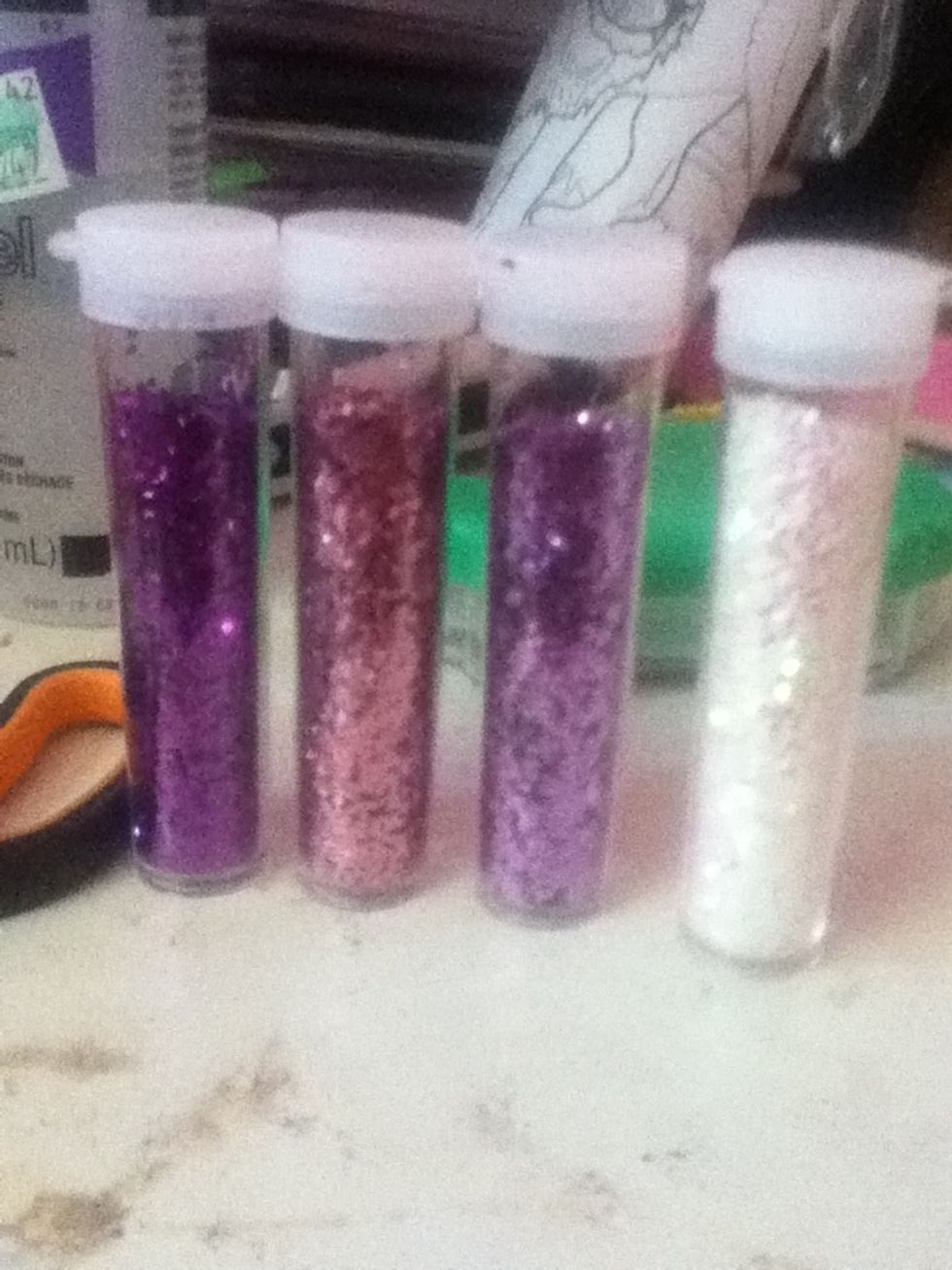 Get your gliter :) 2.99 from wal mart