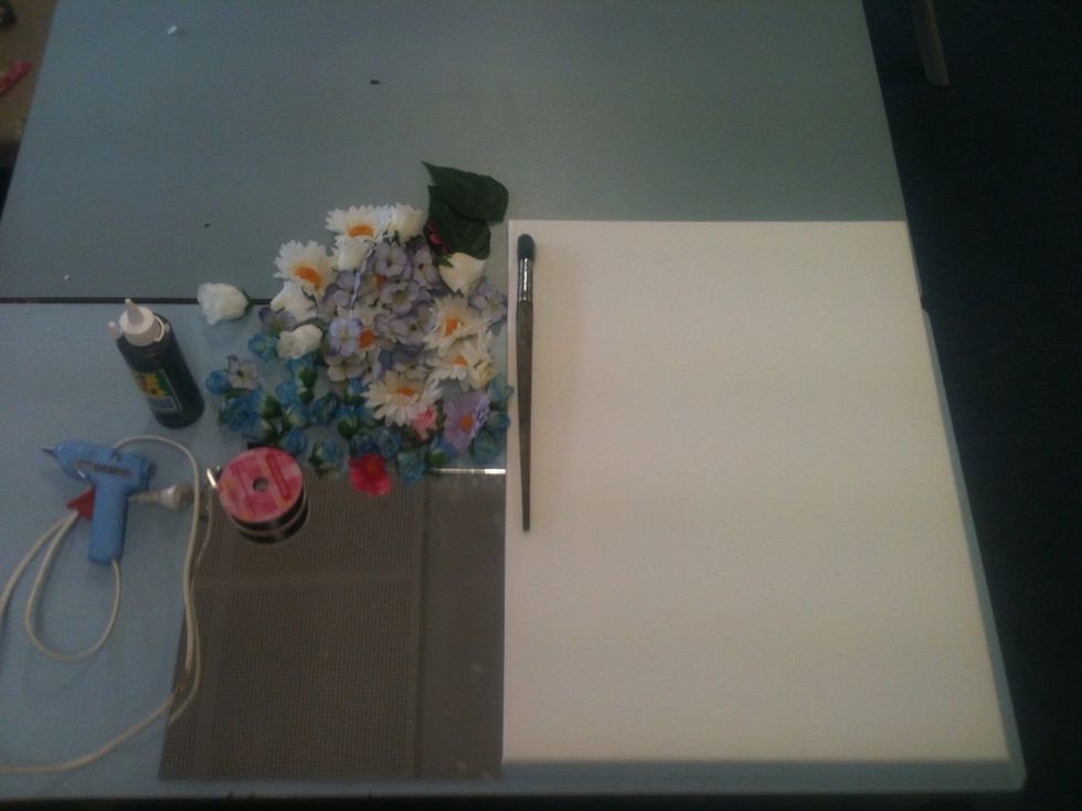 Get your materials ready You will need Ribbon, Canvas, Mirror, Hot glue gun, Artificial flowers, paint and paint brush