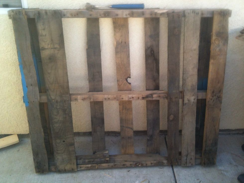 Get your pallet(s).