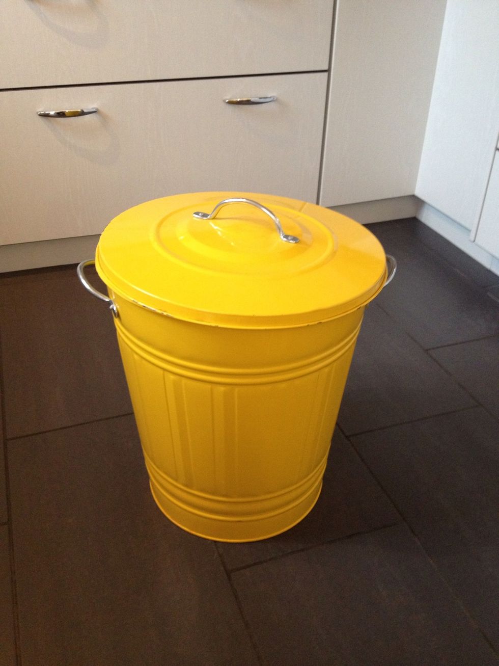 Get yourself one KNODD waste bin from IKEA