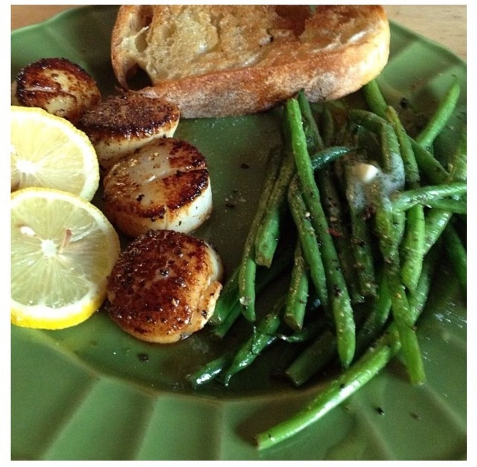 Give them a squeeze of lemon and enjoy alongside your favorite vegies or sides. The scallops will melt in your mouth! So fast and easy to prepare and so delicious! Enjoy!