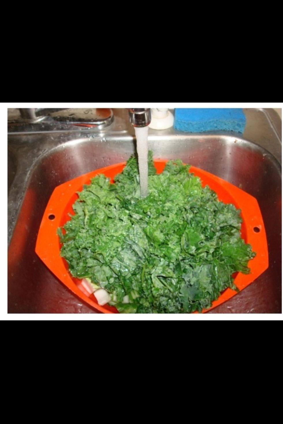 Give your greens a good rinse in a colander to ensure all dirt has been removed.