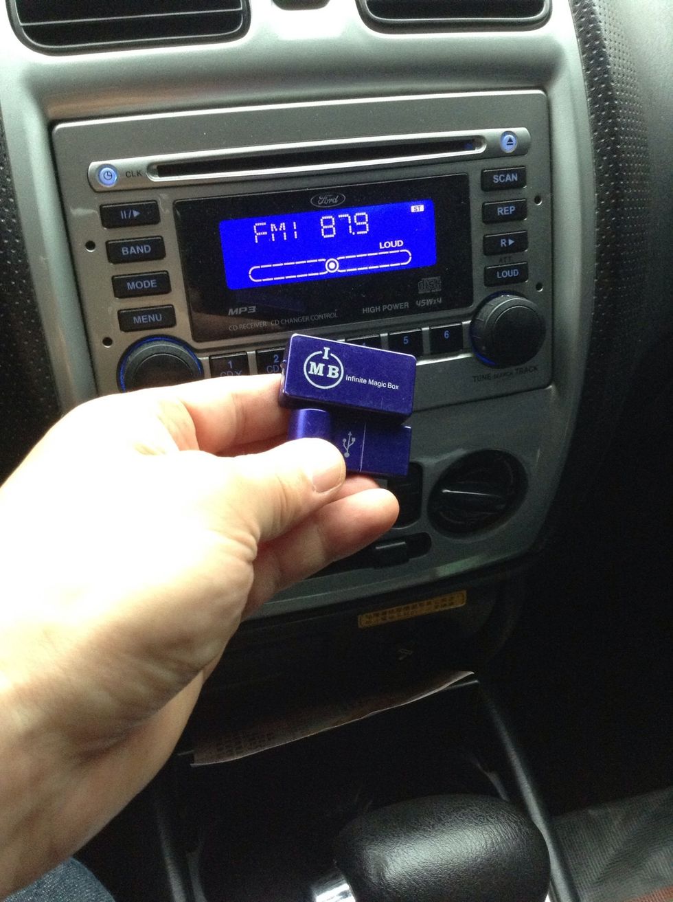 Gizmo Guy's iPhone FM transmitter will play all your music, game, podcast , books on tape, all sounds from your iPhone5 or iTouch5 through your car radio without awkward wire or cigarettes plug.