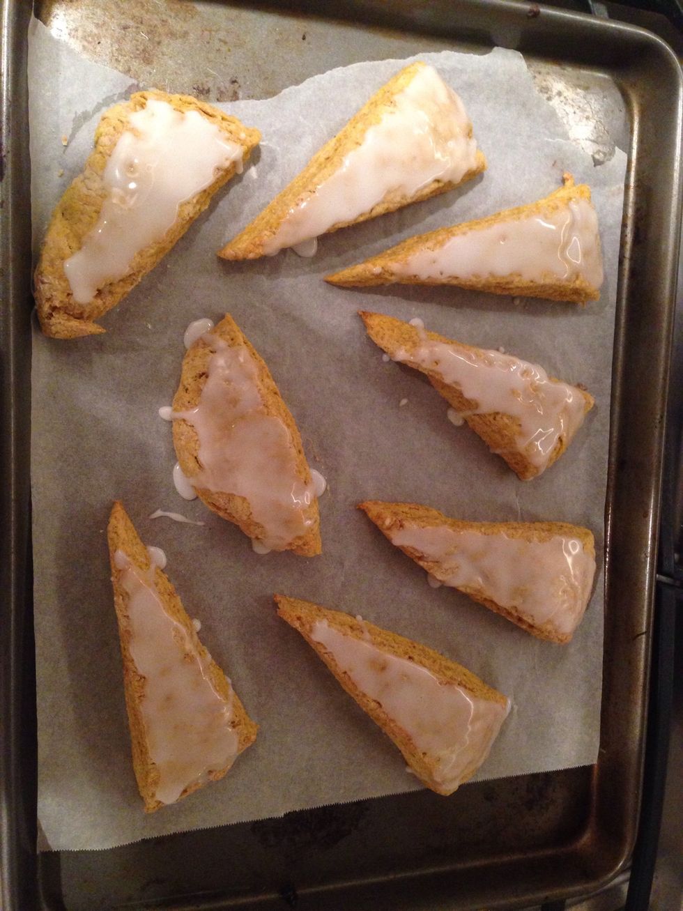 Glaze scones