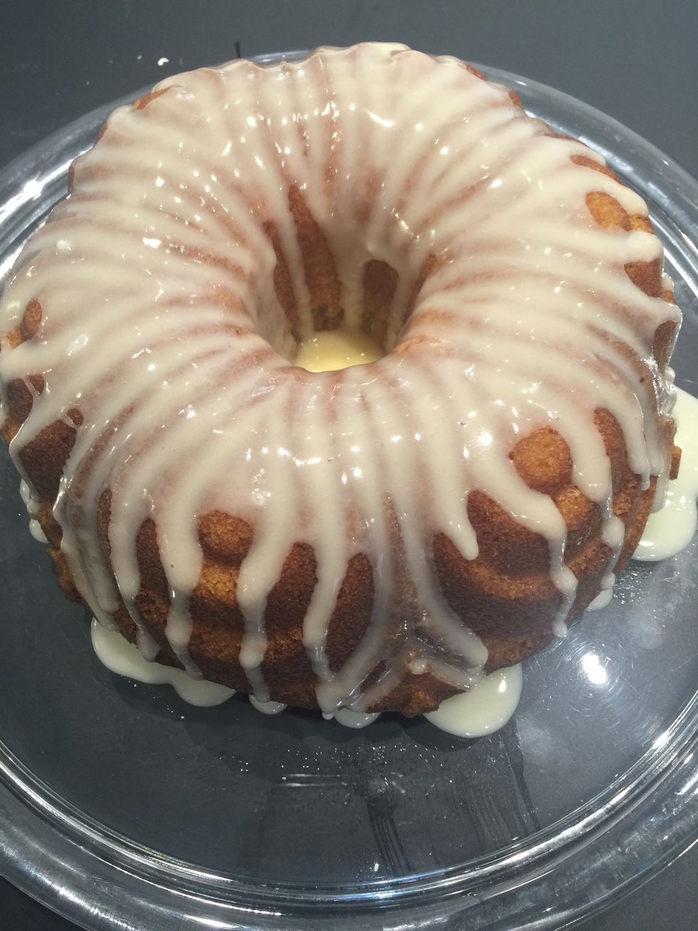 Glazing: 120 g icing sugar + 4 tsp orange juice. Mix and pour over the cake