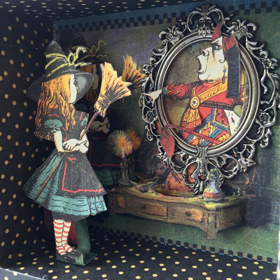 Glue all the composition on the bottom of the quadrant. And also glue Alice figure stand.