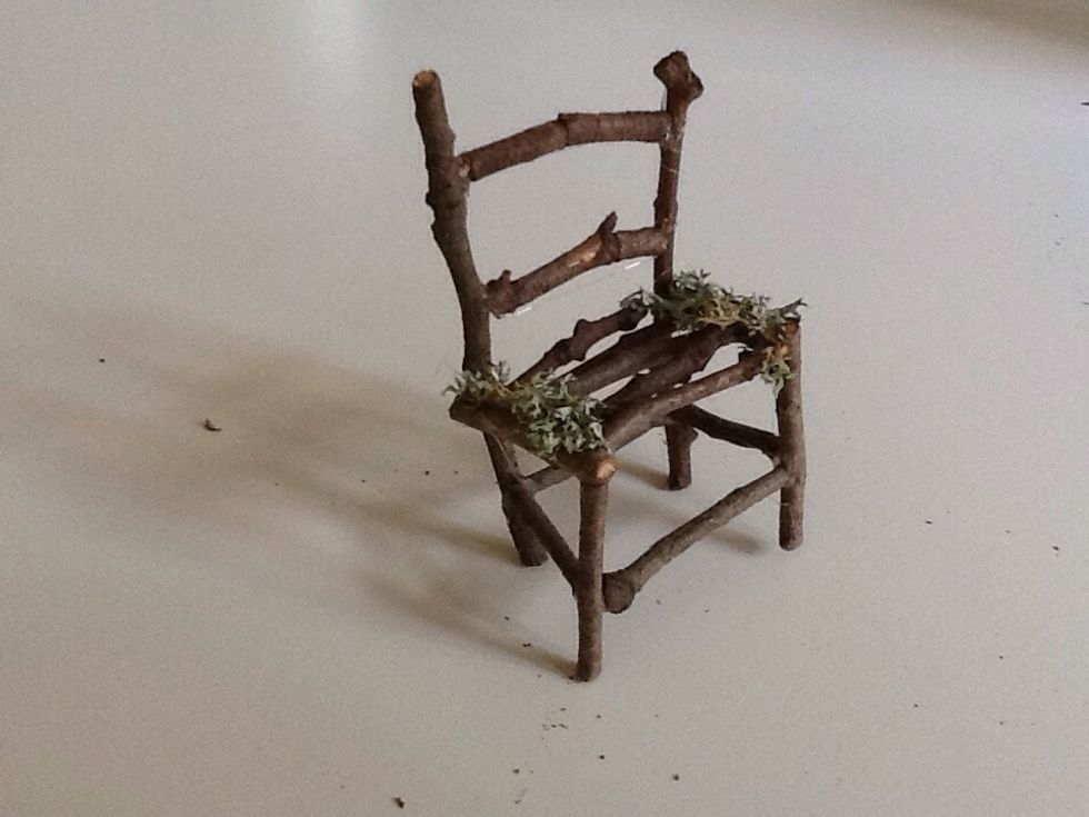 Glue the back of your chair on.